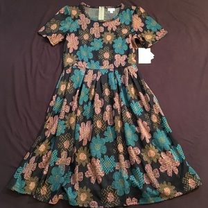 NWT Lularoe Amelia dress